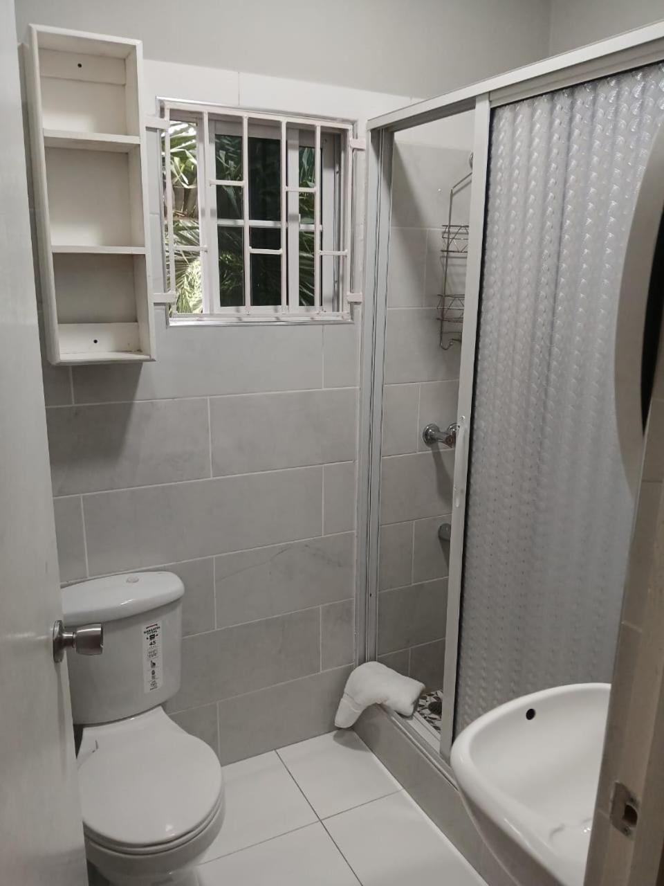 Runthings Hideaway Stay Negril Exteriör bild