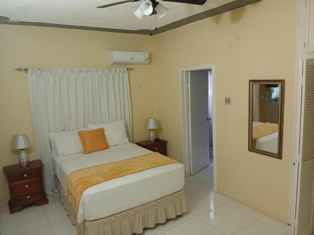 Runthings Hideaway Stay Negril Exteriör bild