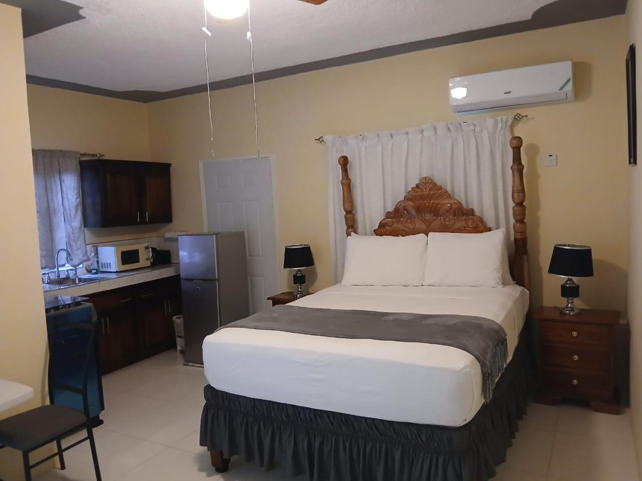Runthings Hideaway Stay Negril Exteriör bild